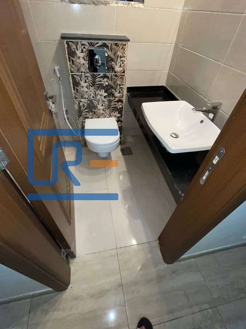 18 IMG-20251109-WA0393. jpg