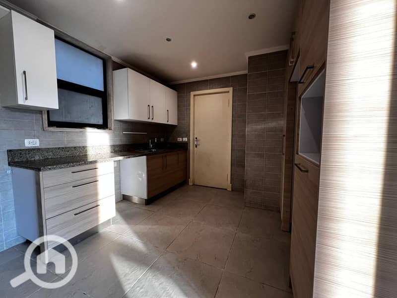 6 WhatsApp Image 2025-11-10 at 2.49. 16 PM (3). jpeg