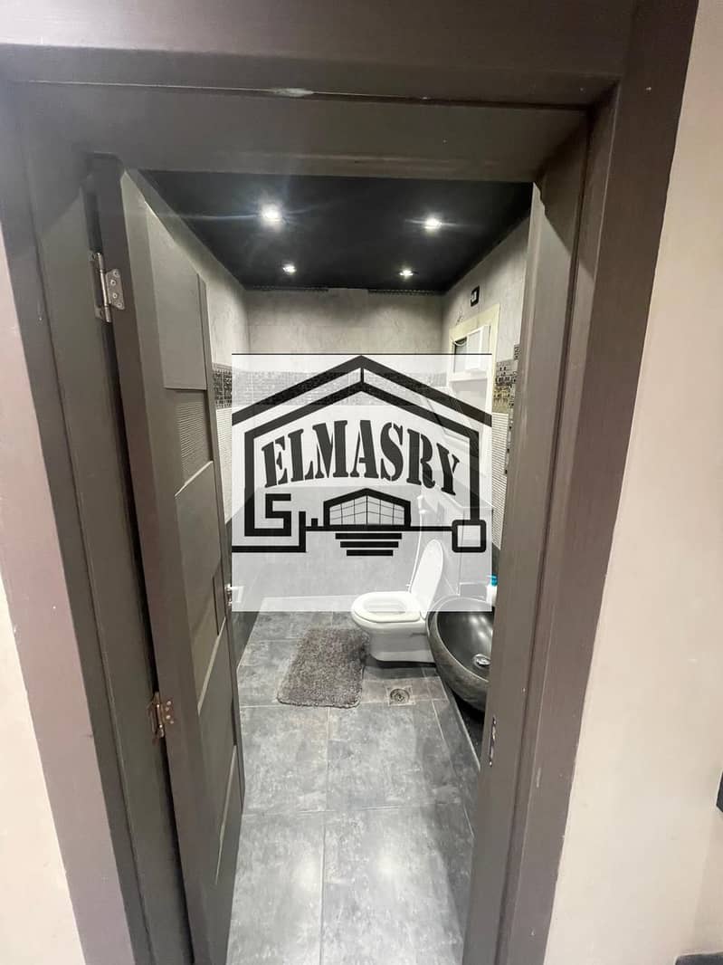 21 e07ee1c7-73ec-4fb8-82d2-db133bc03c54. jpeg