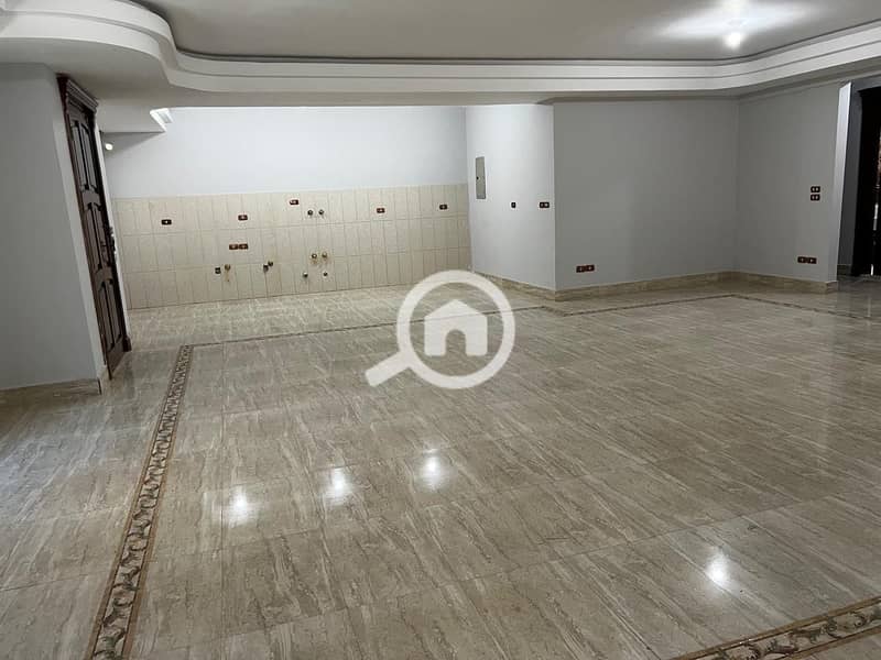 2 d4896ed6-611c-48d6-bbcb-2b4c5f092b1d. jpeg