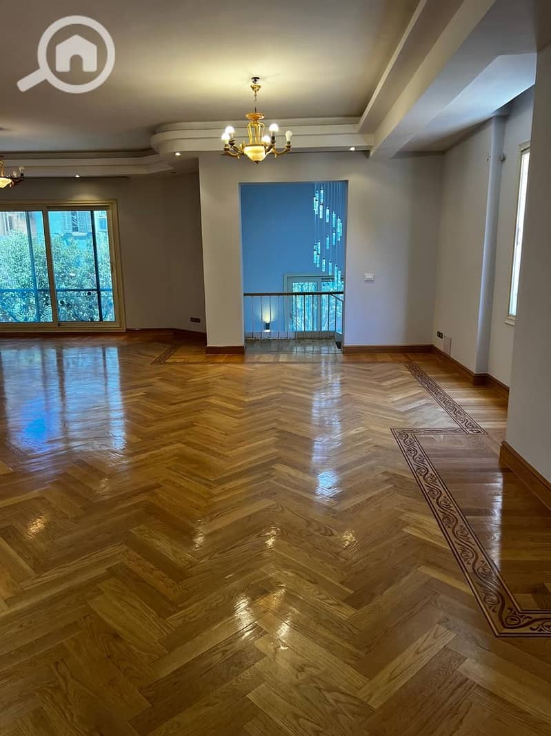 8 7a60657a-237c-4072-9ec2-42596085cd47. jpeg