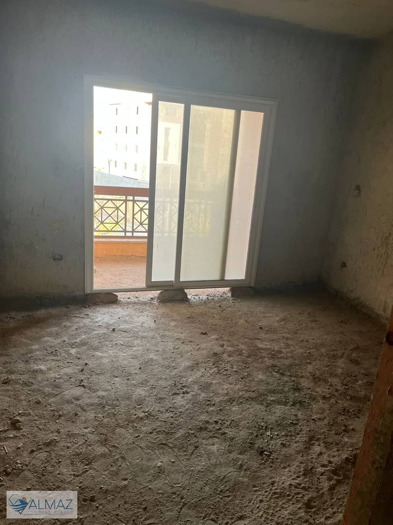 4 WhatsApp Image 2025-11-10 at 11.41. 47 AM. jpeg