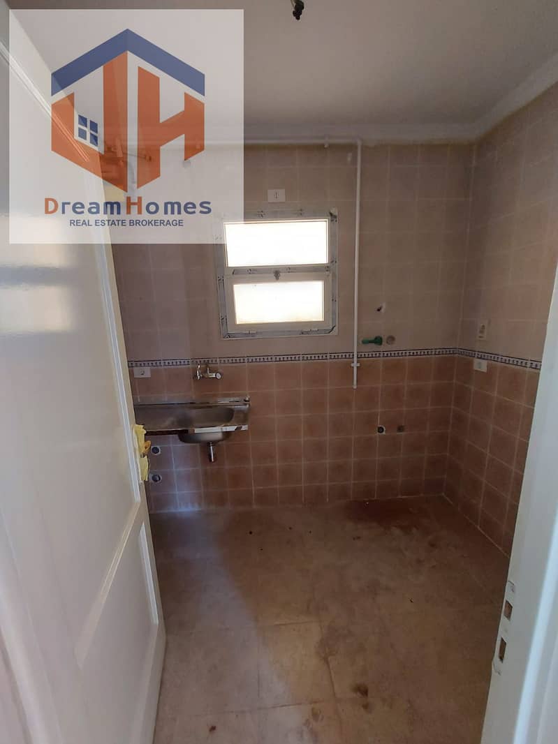 10 WhatsApp Image 2025-10-12 at 4.04. 17 PM (2). jpeg