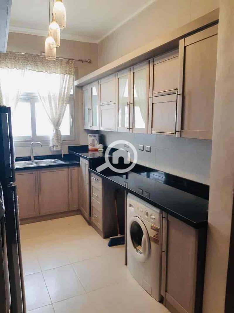 9 af91f597-f4e2-4319-b500-3d86b400231a. jpg