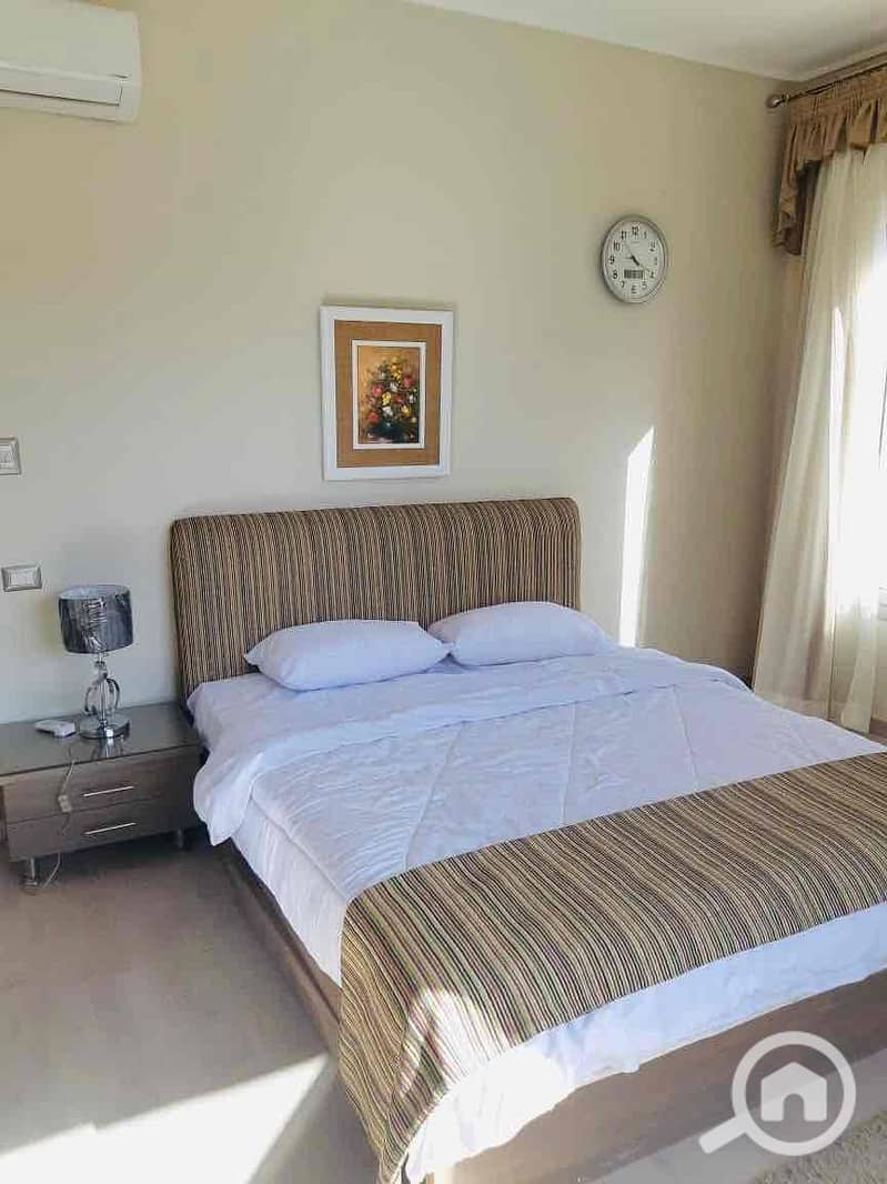 10 5135b85d-fa6f-4414-bb94-812467390974. jpg