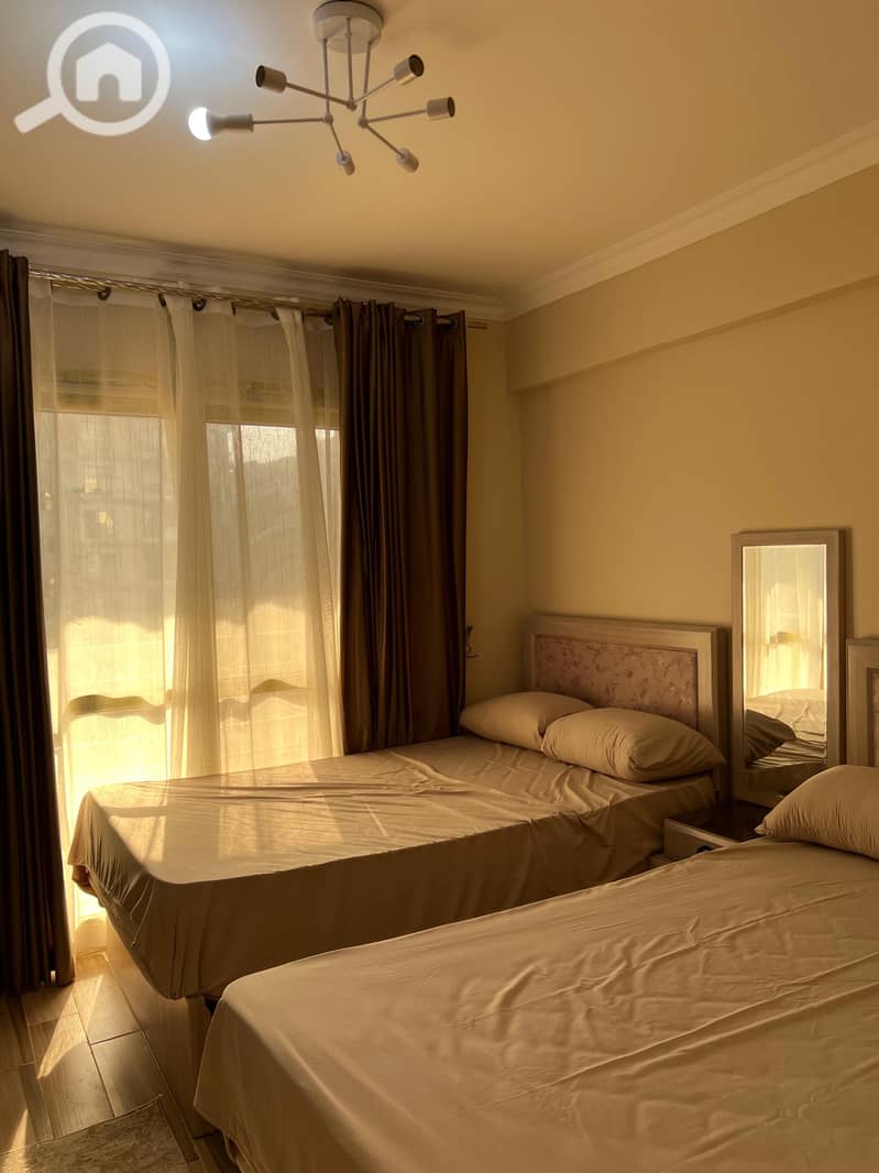 8 c1f5912c-d04b-4a67-b5eb-8ce5ded6406c. jpeg