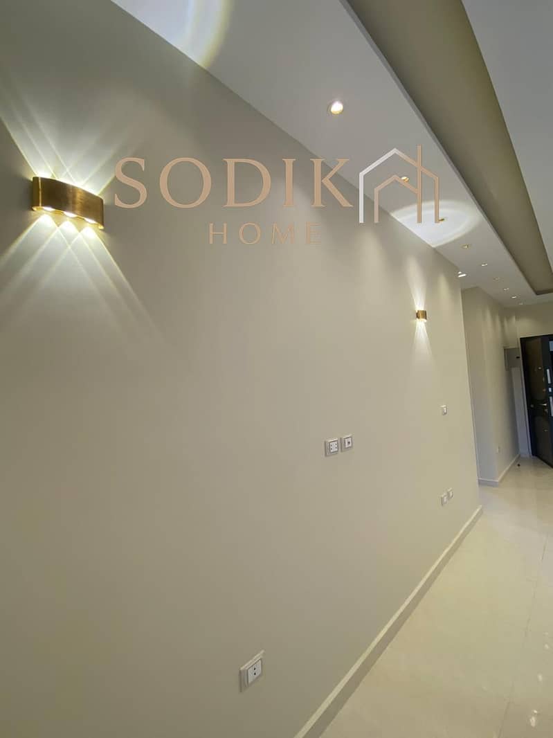 7 799d433e-2f8e-44e0-bf0a-248a255c406e. jpg