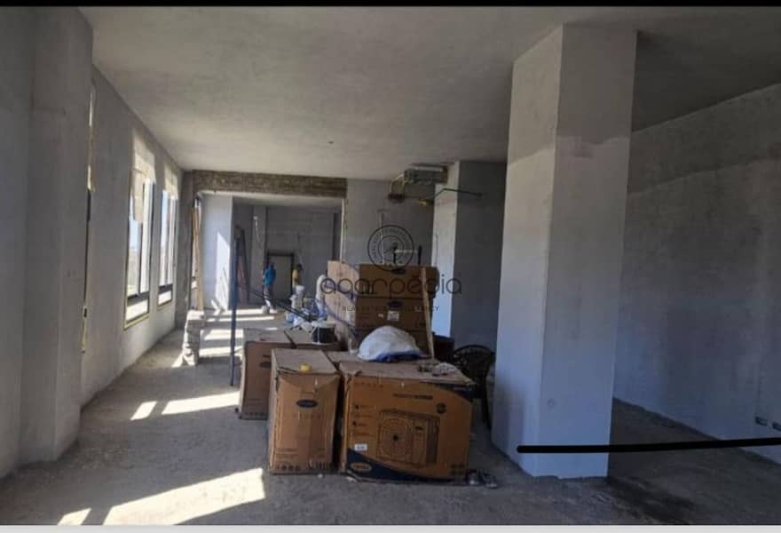 5 b80587b9-3c02-43c5-9806-8002d30aeadd. jpg