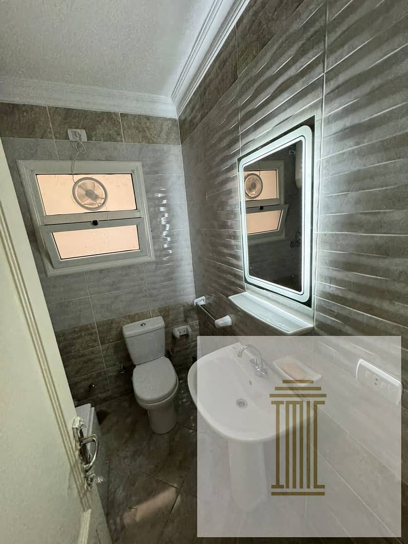 14 WhatsApp Image 2025-11-10 at 4.48. 37 AM (4). jpeg