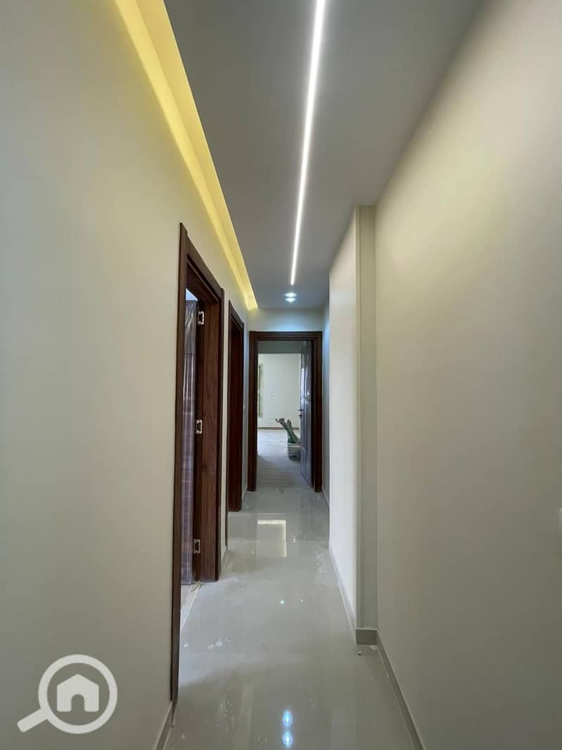 3 WhatsApp Image 2025-11-10 at 3.28. 20 PM (1). jpeg