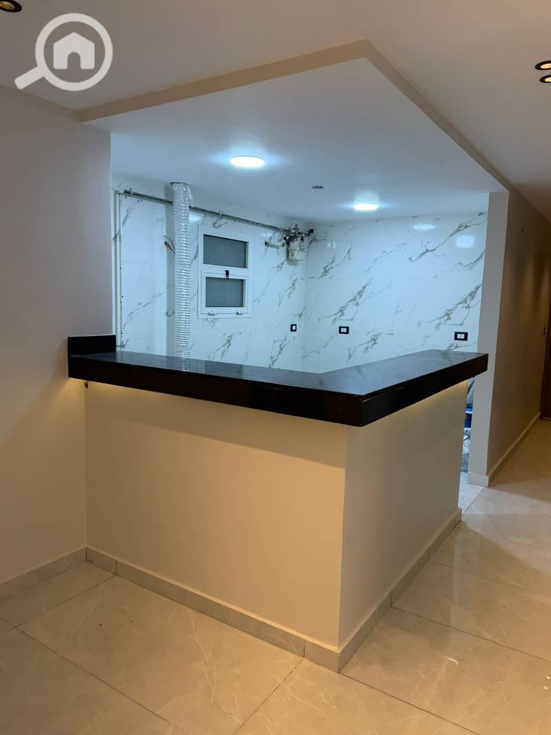 8 7ff582c3-aada-4504-beca-ccc1837524e8. jpg