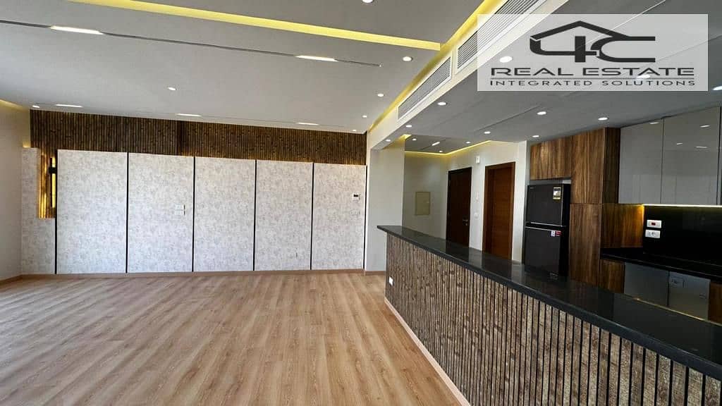 6 WhatsApp Image 2025-11-09 at 6.30. 56 PM. jpeg