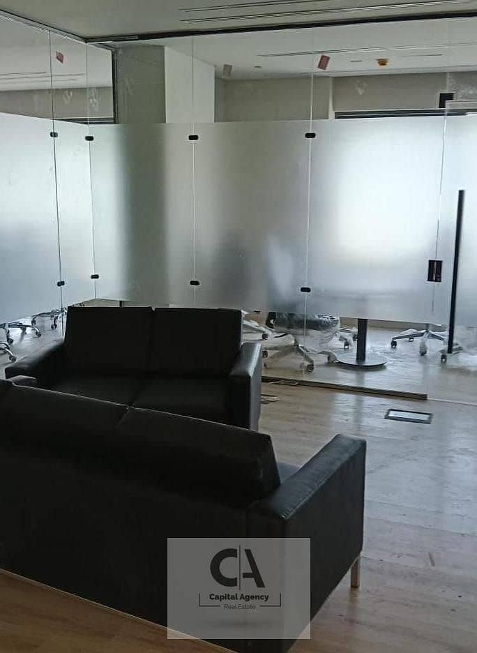 4 WhatsApp Image 2025-11-10 at 15.37. 40_74d1a321. jpg