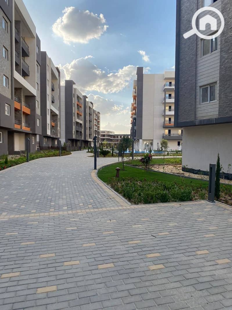 4 WhatsApp Image 2025-10-04 at 5.51. 59 PM. jpeg