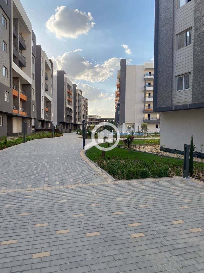 3 WhatsApp Image 2025-10-04 at 5.51. 59 PM. jpeg