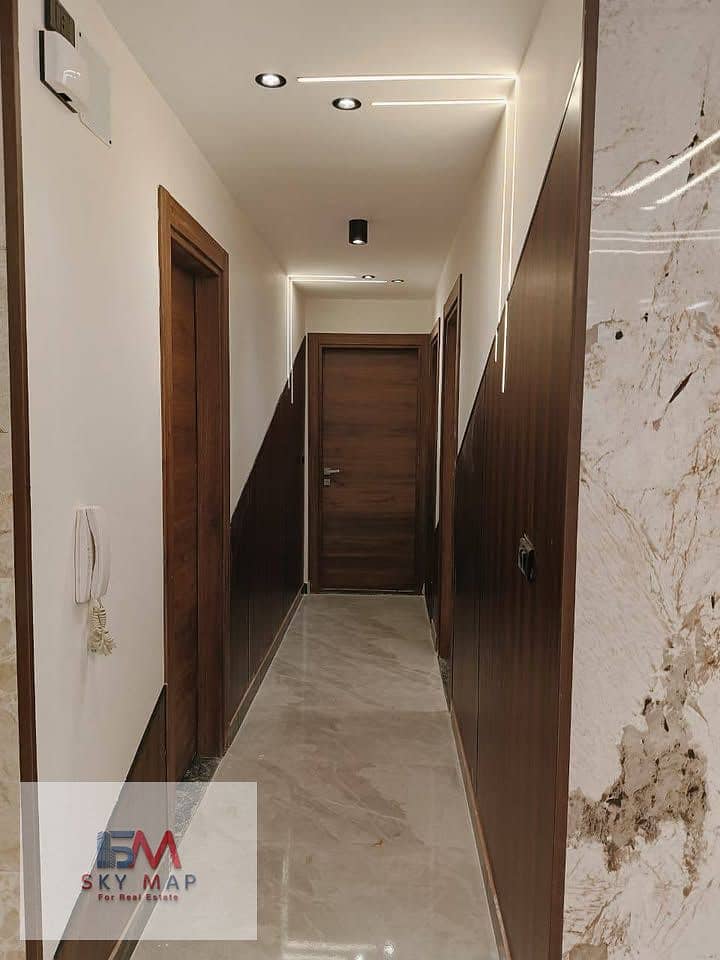 11 580023875_24798778806472515_8403860994197052850_n. jpg