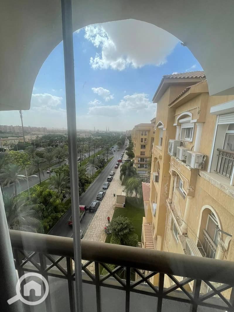 6 WhatsApp Image 2025-11-10 at 15.00. 06_7bfcf1bb. jpg