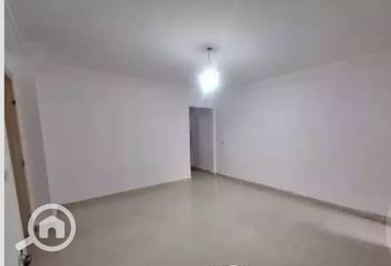 فلیٹ 3 غرف نوم للايجار في سبورتنج، الإسكندرية - 4. png