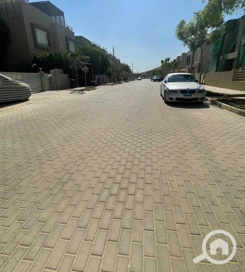 3 7fea0ddb-33aa-4e2a-99ba-00b152534676. jpeg