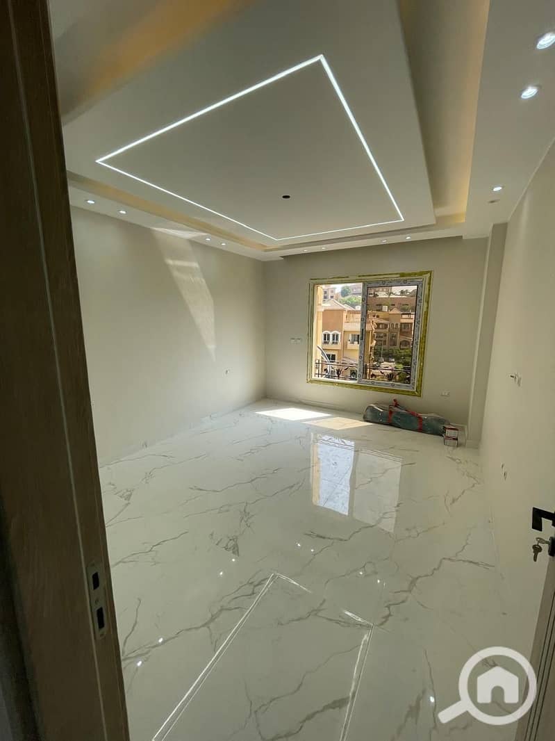 3 WhatsApp Image 2025-10-13 at 1.36. 32 AM (2). jpeg