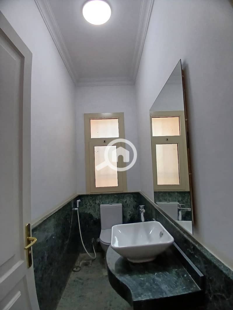 2 IMG-20251110-WA0064. jpg