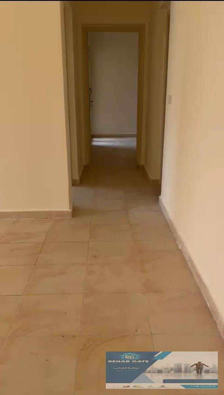 9 ec95595a-2483-4cba-8797-f83f11c653a7. jpg