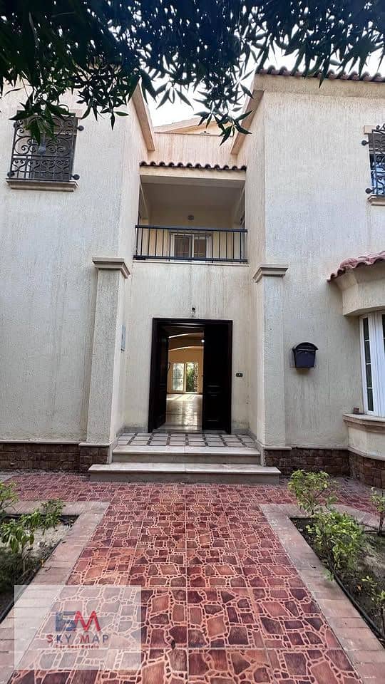 3 579048359_24776720405345022_7137841438467875881_n. jpg