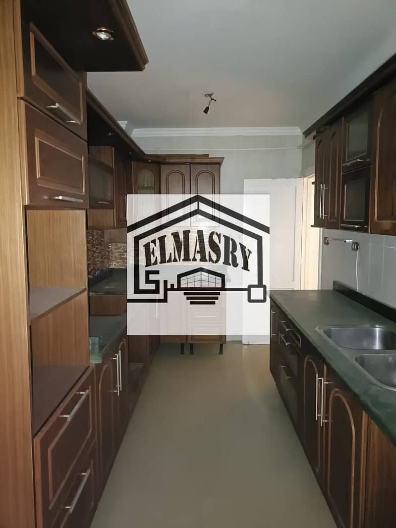 22 d64e0fd4-2ba3-4f21-aba8-8cf97dbf4a6c. jpeg