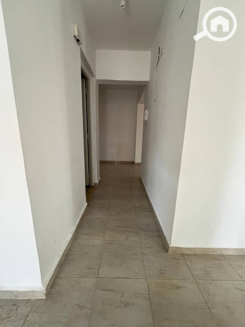 7 cc78e49f-ba56-4bfa-965c-77e988aed3d4. jpg