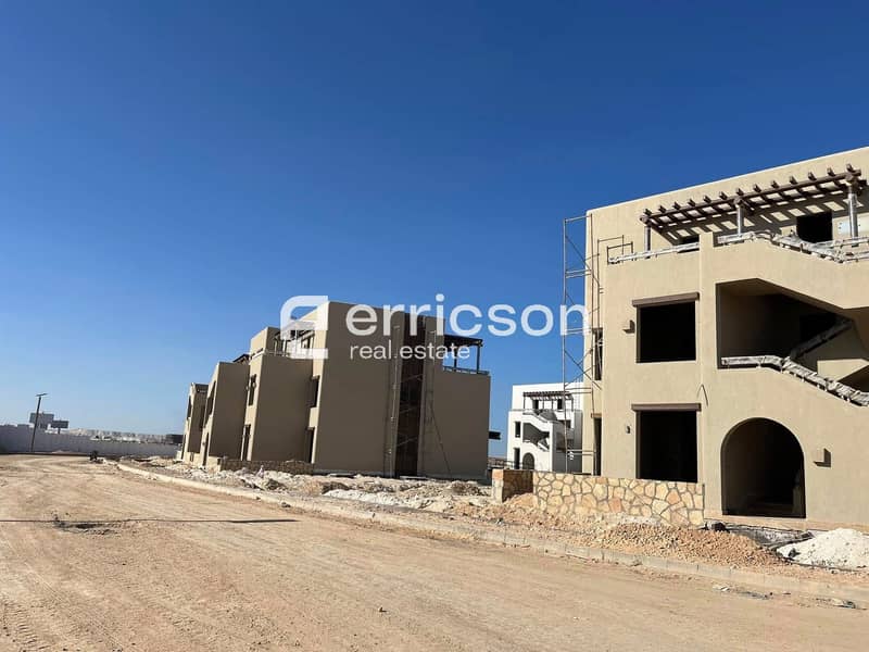 12 491402439_3343451305797065_6675858587381349760_n. jpg