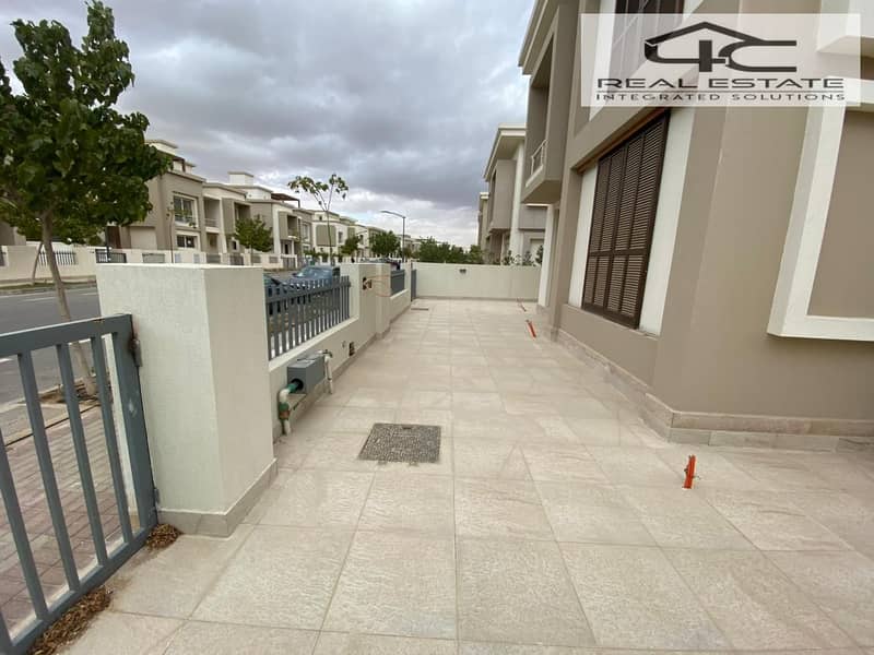 6 WhatsApp Image 2025-11-05 at 5.27. 24 PM. jpeg