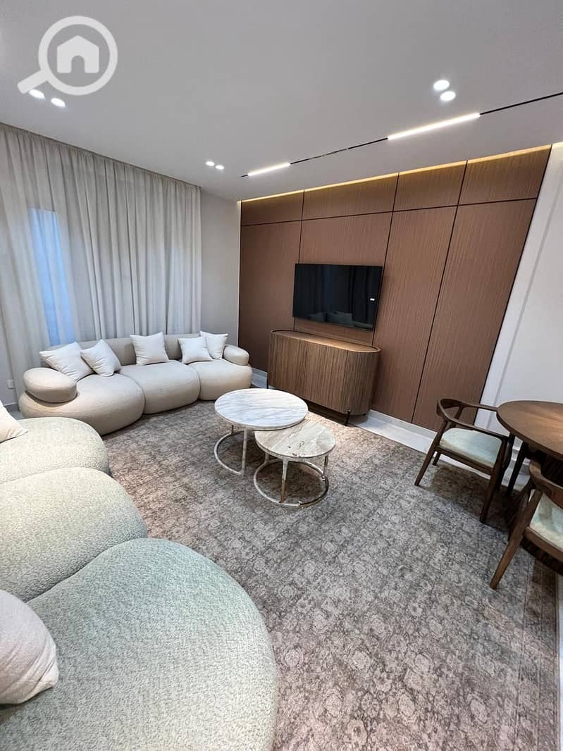 5 WhatsApp Image 2025-10-01 at 3.24. 38 PM. jpeg