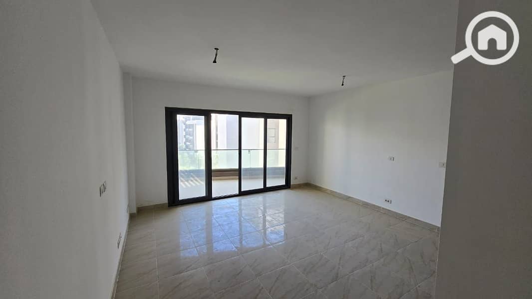 8 WhatsApp Image 2025-11-10 at 15.58. 50_603bbb0c. jpg