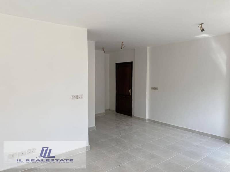 4 0e0f1f60-1bcc-4b88-b091-98f0adc75e67. jpg