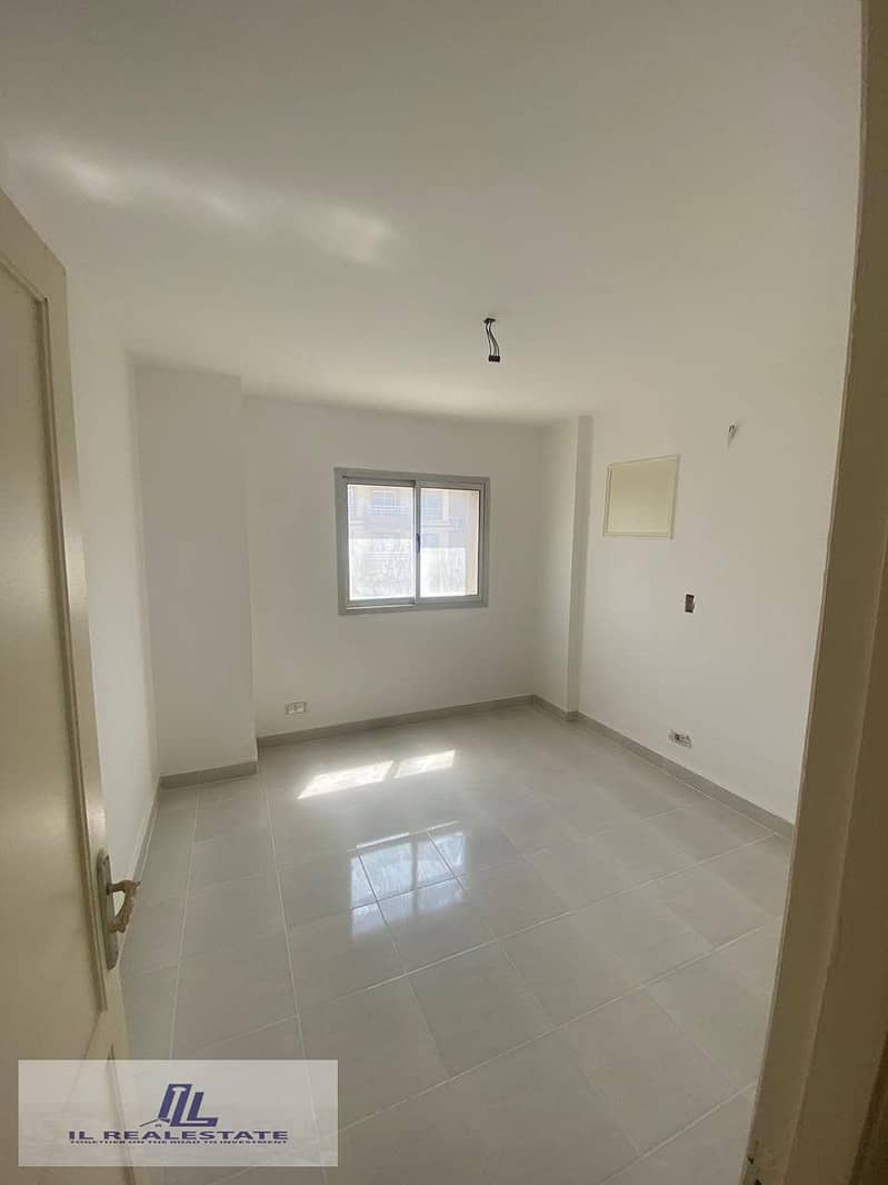 8 f35e12a6-30cf-4085-add9-a479ea0ed61b. jpg