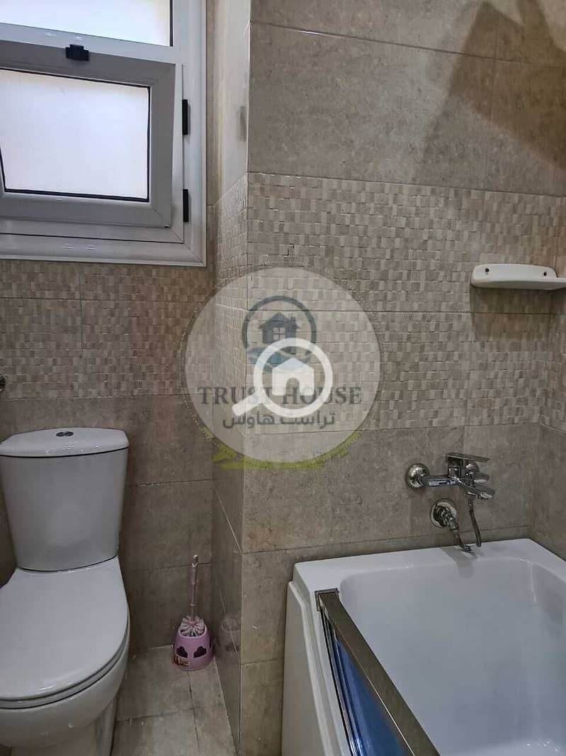 4 WhatsApp Image 2025-11-06 at 14.27. 36 (2). jpeg