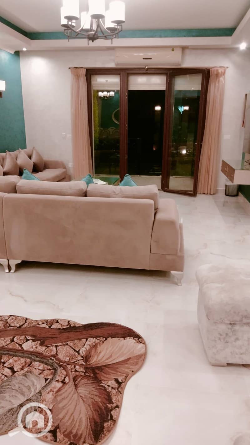 12 WhatsApp Image 2025-11-09 at 16.24. 08_933d6d86. jpg