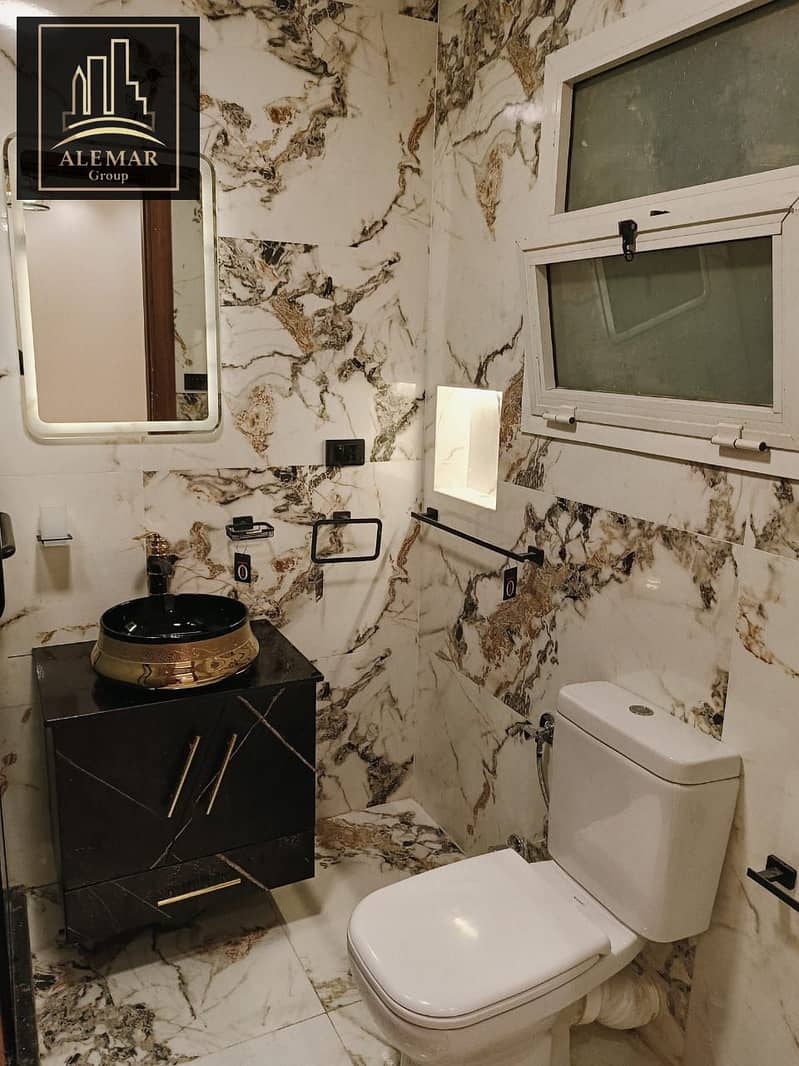 10 e11fecf4-0762-41c2-8aaa-a77a89407659. jpg