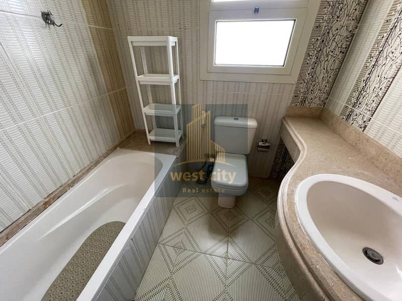 4 IMG-20251110-WA0080. jpg