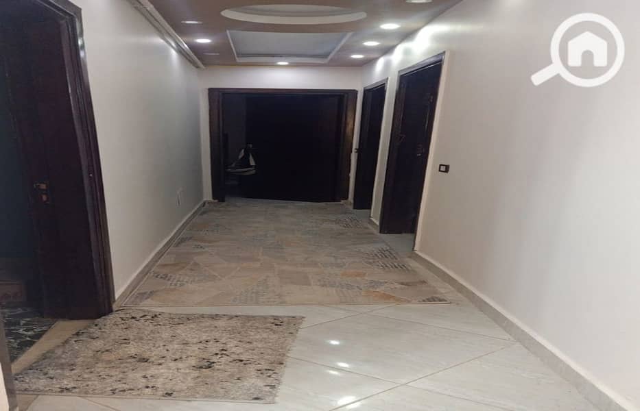 2 WhatsApp Image 2025-11-10 at 10.41. 13 AM_1400x900. jpg