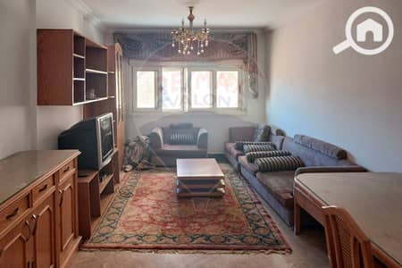 فلیٹ 3 غرف نوم للايجار في سموحة، الإسكندرية - 1. jpg