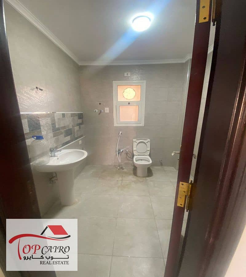 12 IMG-20251110-WA0020_800x900. jpg