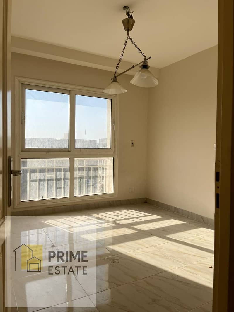 5 WhatsApp Image 2025-10-03 at 13.37. 22_7f245532. jpg