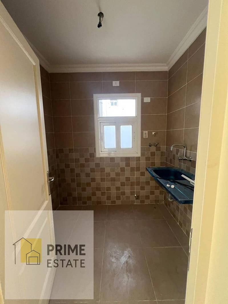 3 WhatsApp Image 2025-10-29 at 14.35. 52_611fbb09. jpg