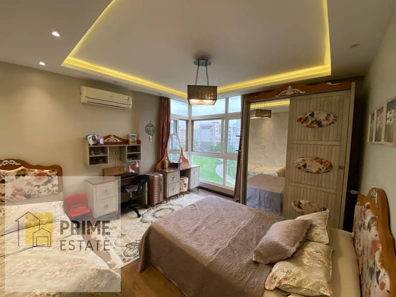 21 WhatsApp Image 2025-11-03 at 02.14. 30_210e619d. jpg