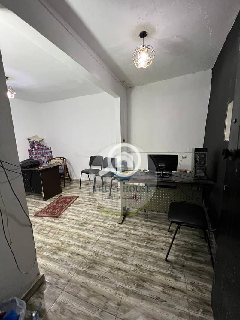 4 WhatsApp Image 2025-11-10 at 13.38. 23 (3). jpeg