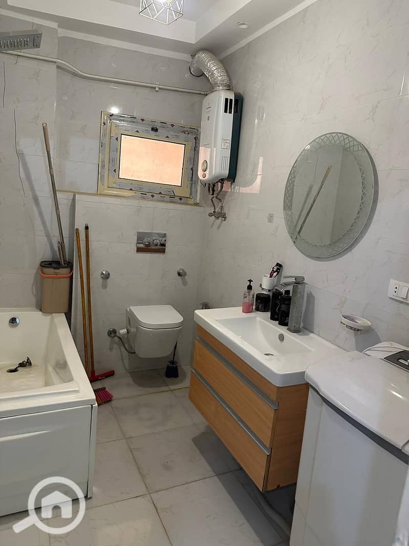 7 WhatsApp Image 2025-11-10 at 14.24. 17_f035c3b2. jpg