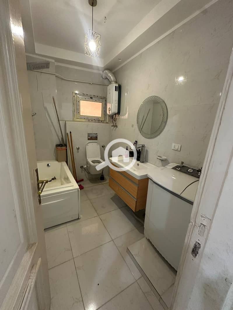 8 WhatsApp Image 2025-11-10 at 14.21. 49_41d99f7d. jpg