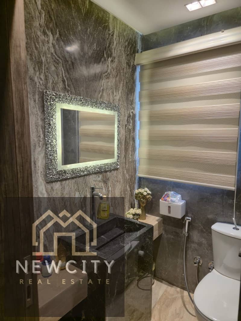 7 صورة واتساب بتاريخ 2025-11-06 في 00.18. 26_1b0ed4f5. jpg