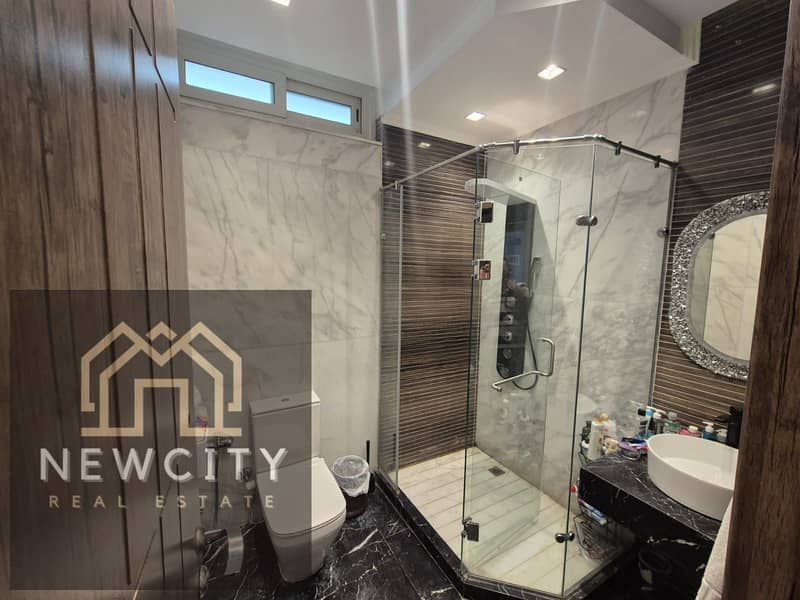 8 صورة واتساب بتاريخ 2025-11-06 في 00.18. 25_2677940c. jpg